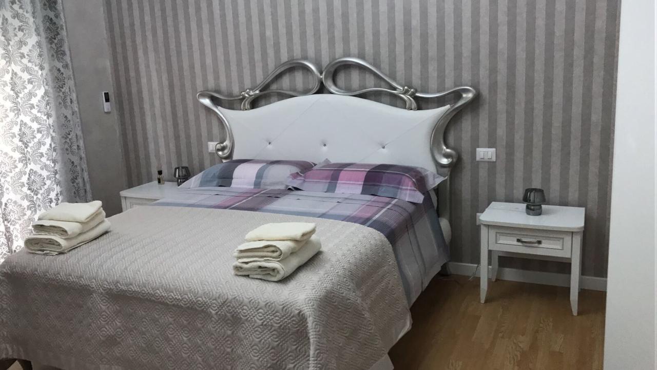 Donna Margharet Bed & Breakfast Crotone Eksteriør bilde