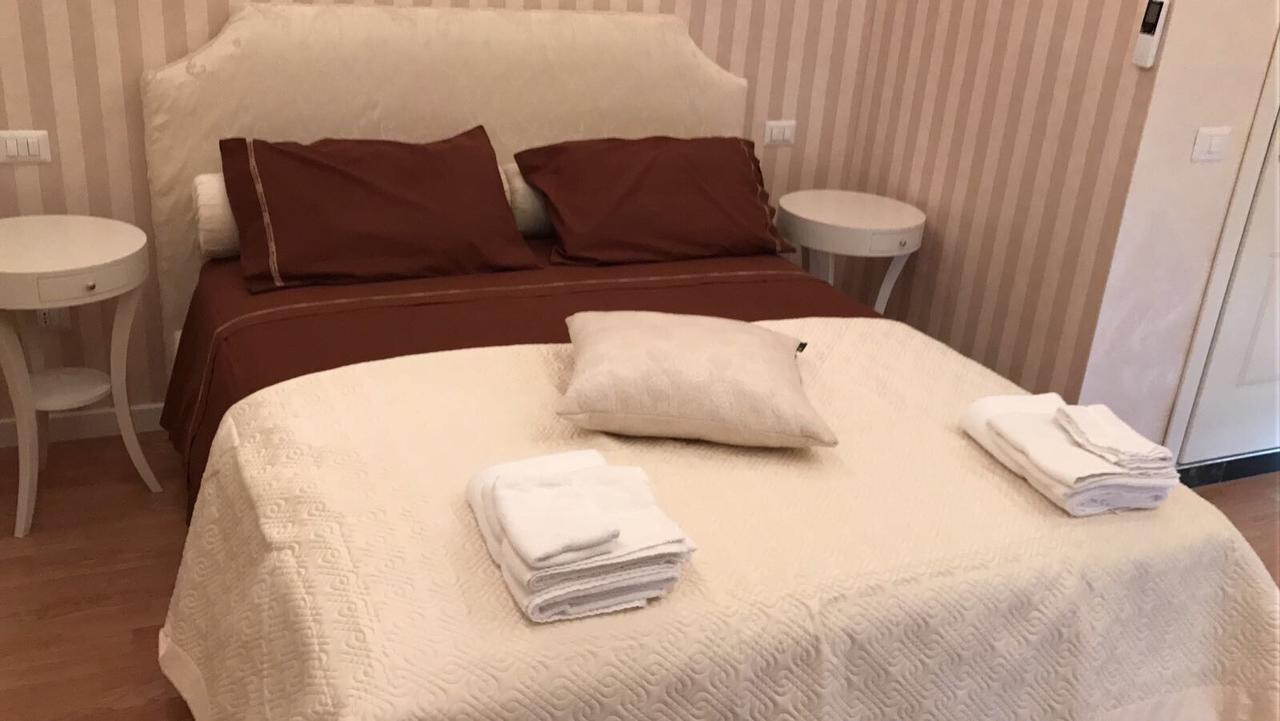 Donna Margharet Bed & Breakfast Crotone Eksteriør bilde